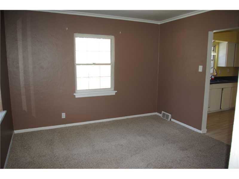 1278 Rostraver Street Monessen, PA 15062 - Photo 3 of 15 Dining Room.