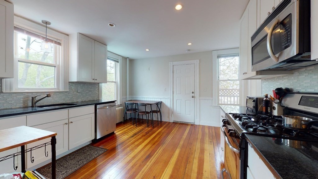 38 Vinton Street, Unit 2 Boston, MA 02127 - Photo 3 of 15