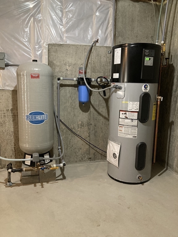 28 Spring Street Petersham, MA 01366 - Photo 28 of 31