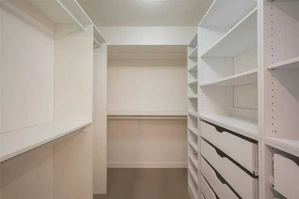 $2,900,000 | 4938 Commonwealth Drive, Sarasota, FL 34242