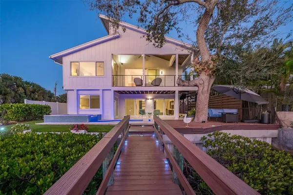 $2,900,000 | 4938 Commonwealth Drive, Sarasota, FL 34242