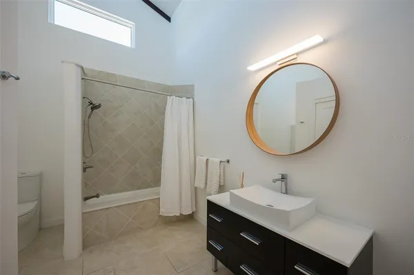 $2,900,000 | 4938 Commonwealth Drive, Sarasota, FL 34242
