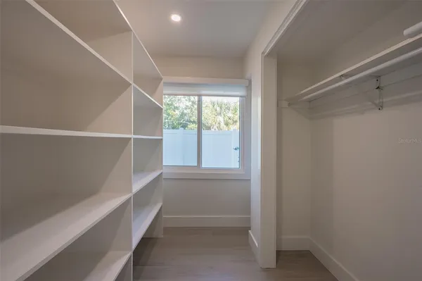$2,900,000 | 4938 Commonwealth Drive, Sarasota, FL 34242