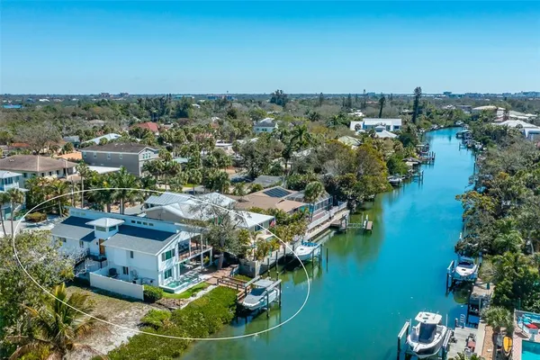 $2,900,000 | 4938 Commonwealth Drive, Sarasota, FL 34242