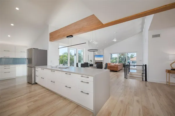 $2,900,000 | 4938 Commonwealth Drive, Sarasota, FL 34242