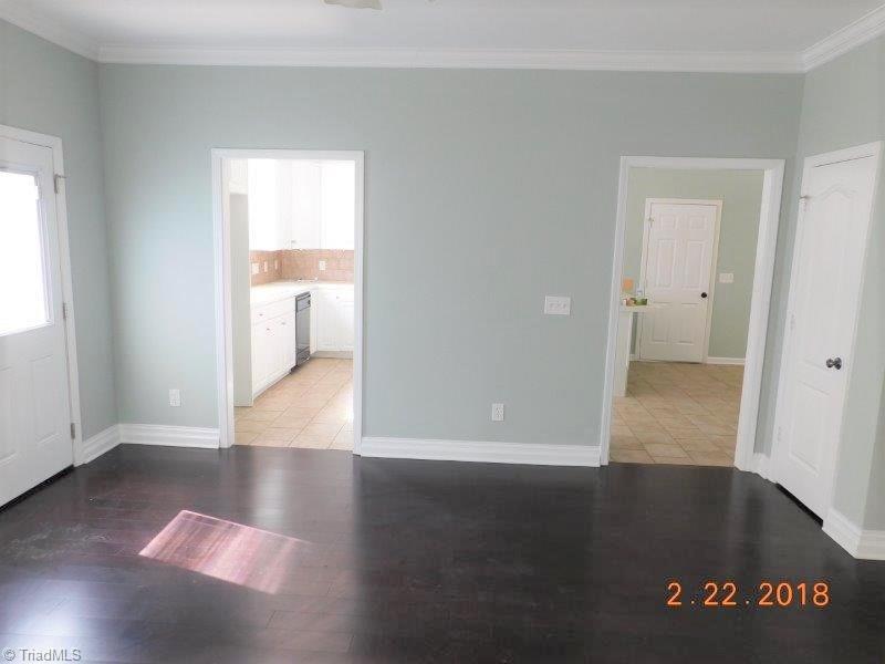 302 Carter Ridge Drive Reidsville, NC 27320 - Photo 11 of 30 Gallery Image 11