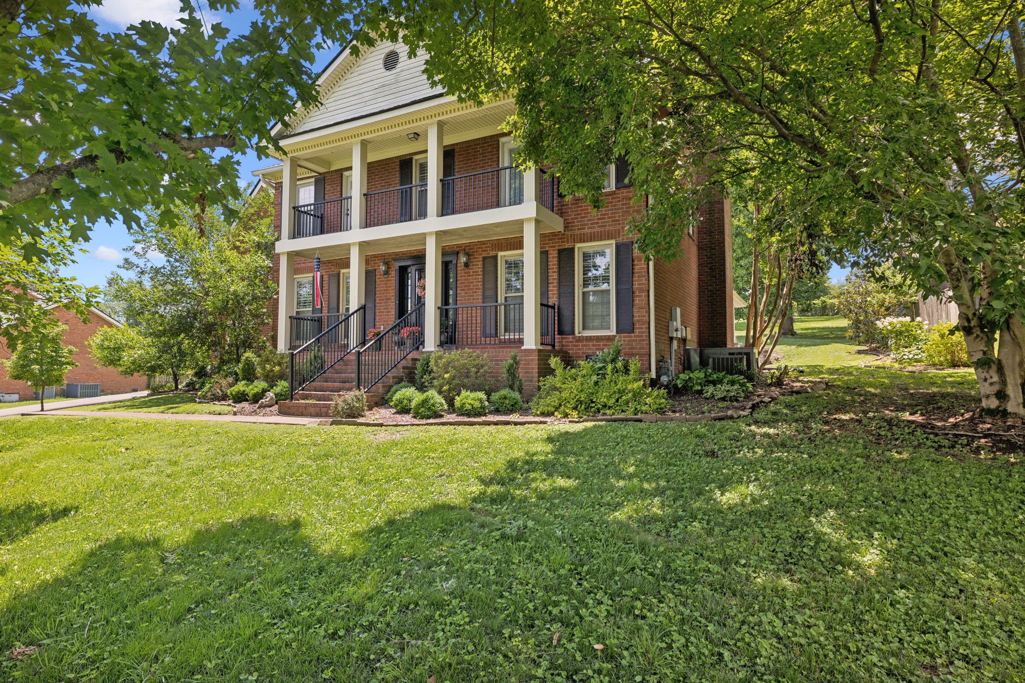 5209 Rustic Way Old Hickory, TN 37138 - Photo 2 of 55