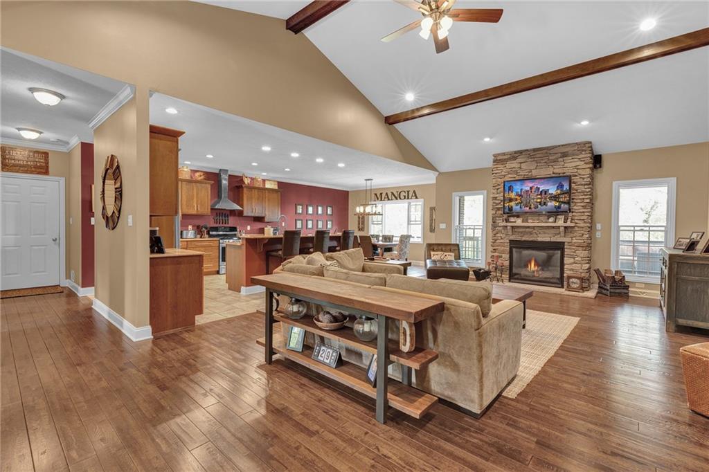 402 Prospect Road Evans City, PA 16033 - Photo 3 of 41 Gallery Image 3