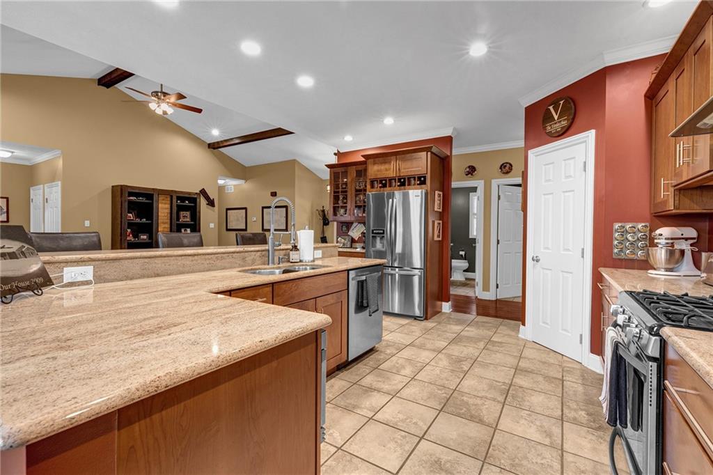 402 Prospect Road Evans City, PA 16033 - Photo 9 of 41 Gallery Image 9