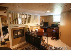 244 Edgewood Road Asheville, NC 28804 - Photo 13 of 21 Gallery Image 13