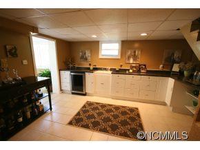 244 Edgewood Road Asheville, NC 28804 - Photo 14 of 21 Gallery Image 14