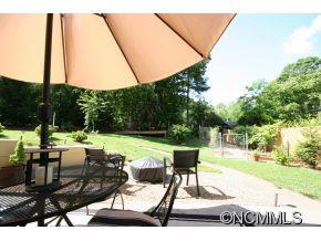 244 Edgewood Road Asheville, NC 28804 - Photo 17 of 21 Gallery Image 17