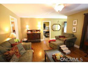 244 Edgewood Road Asheville, NC 28804 - Photo 3 of 21 Gallery Image 3