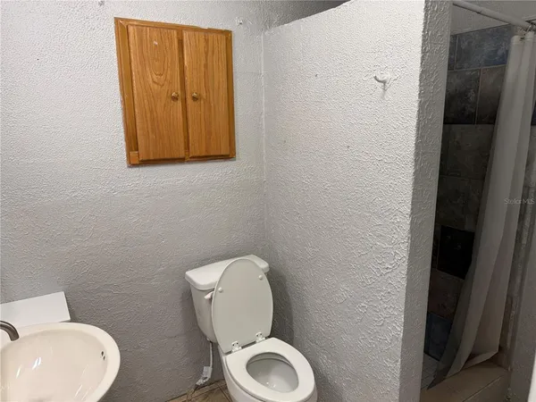 $2,400 | 914 North Appalachian Terrace, Crystal River, FL 34429