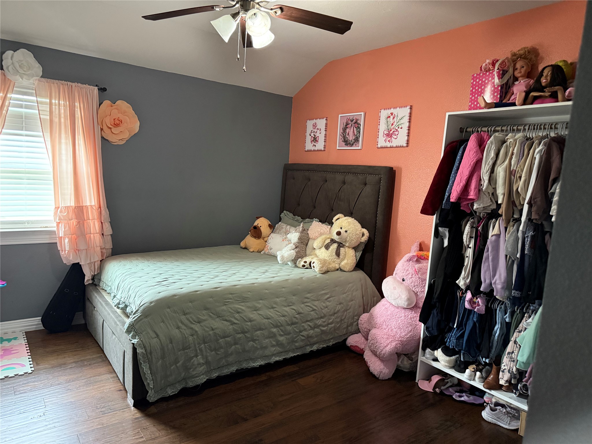 13125 1st Street Kendleton, TX 77417 - Photo 14 of 21 3rd Bedroom.