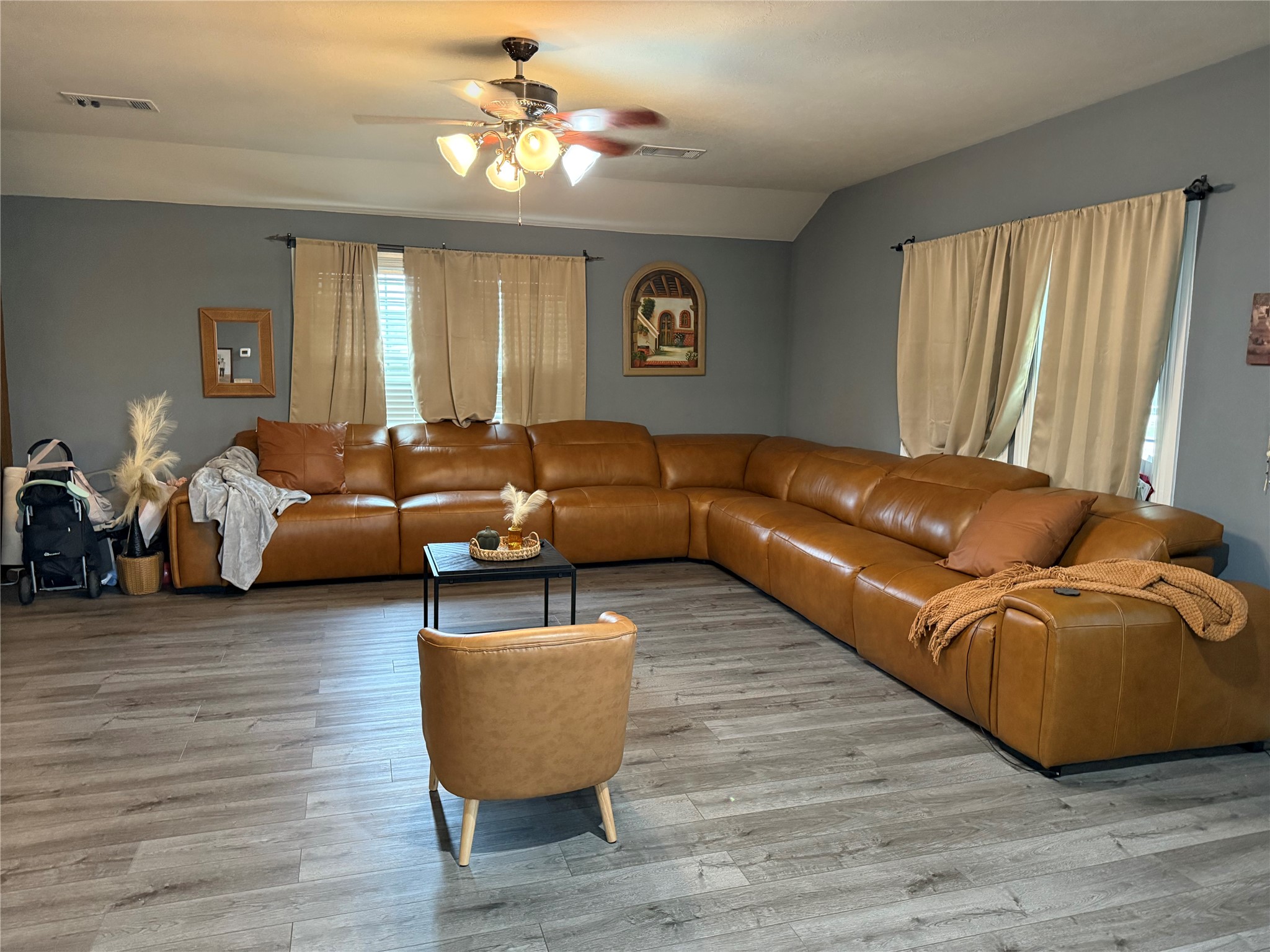 13125 1st Street Kendleton, TX 77417 - Photo 18 of 21 Huge family room open to kitchen.