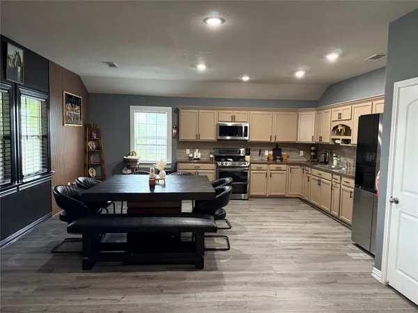 a house view with a outdoor space