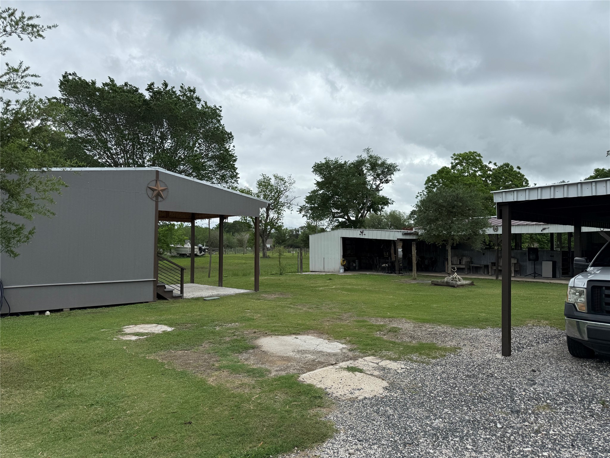 13125 1st Street Kendleton, TX 77417 - Photo 9 of 21 Another view of this specious property.
