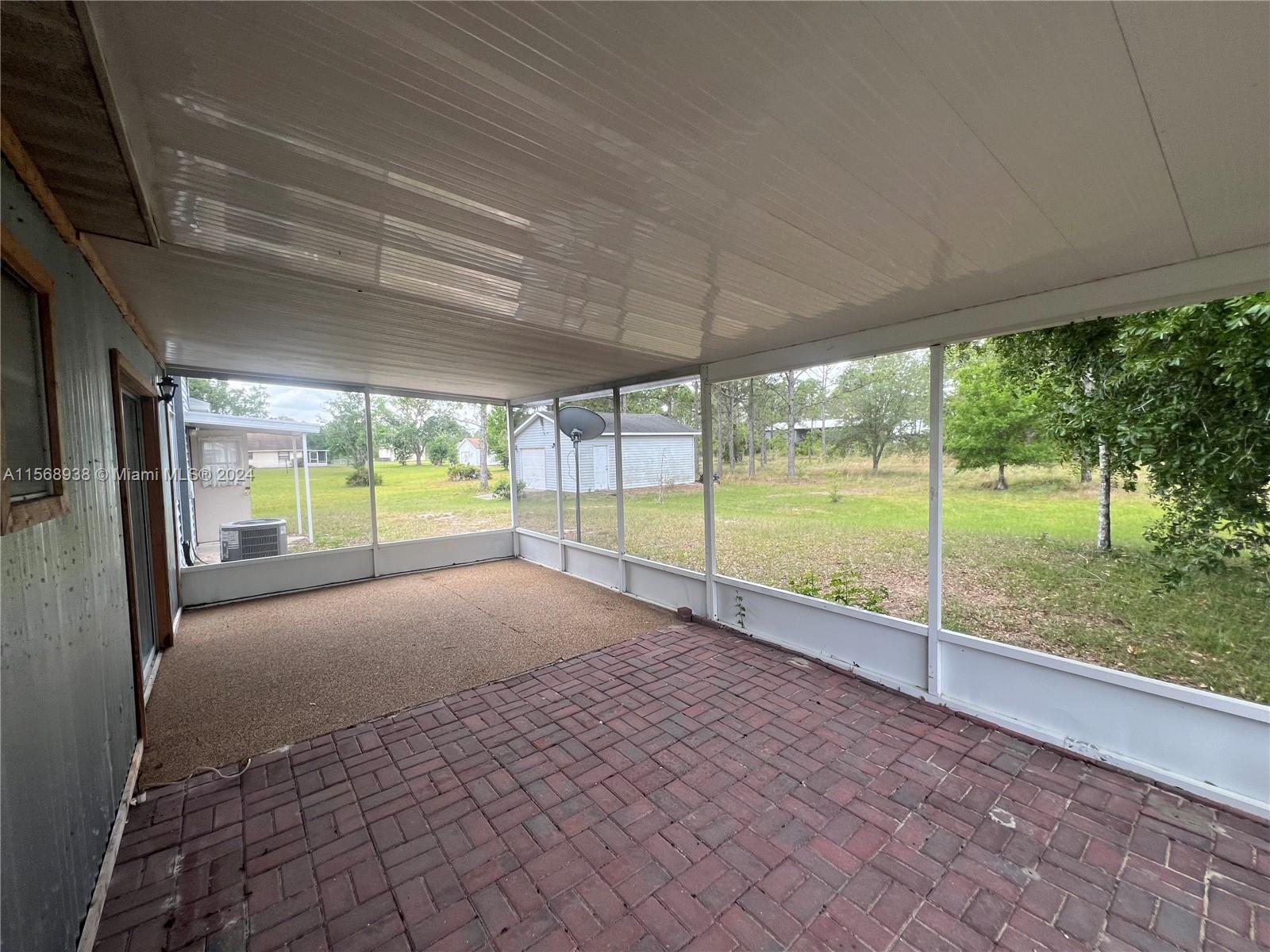 4825 Lakewood Road Sebring, FL 33875 - Photo 9 of 28 Gallery Image 9