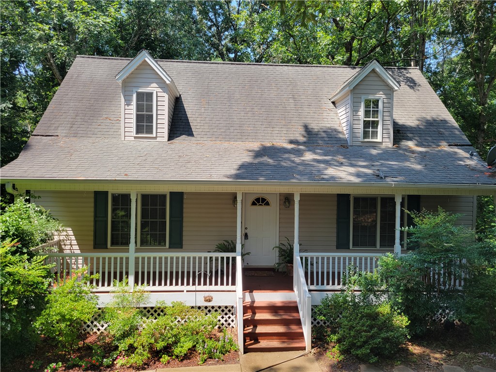 2000 Ridgeview Lane Seneca, SC 29678 - Photo 1 of 30