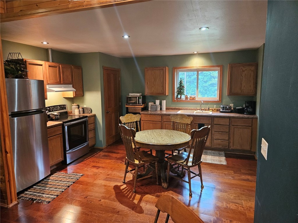 1358 21 3/4 Street Cameron, WI 54822 - Photo 15 of 39
