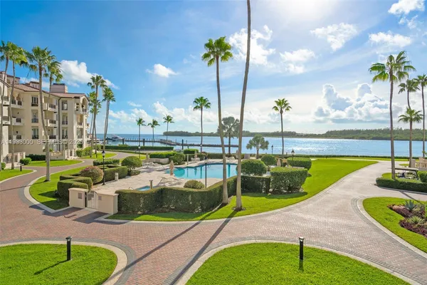 $4,850,000 | 2124 Fisher Island Drive, Unit 2124, Miami Beach, FL 33109