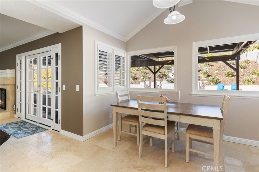 855 Cypress Drive Upland, CA 91784 - Photo 20 of 75