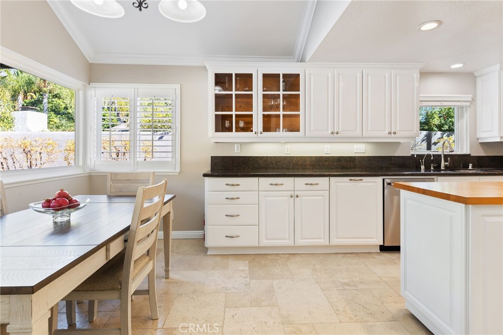 855 Cypress Drive Upland, CA 91784 - Photo 21 of 75