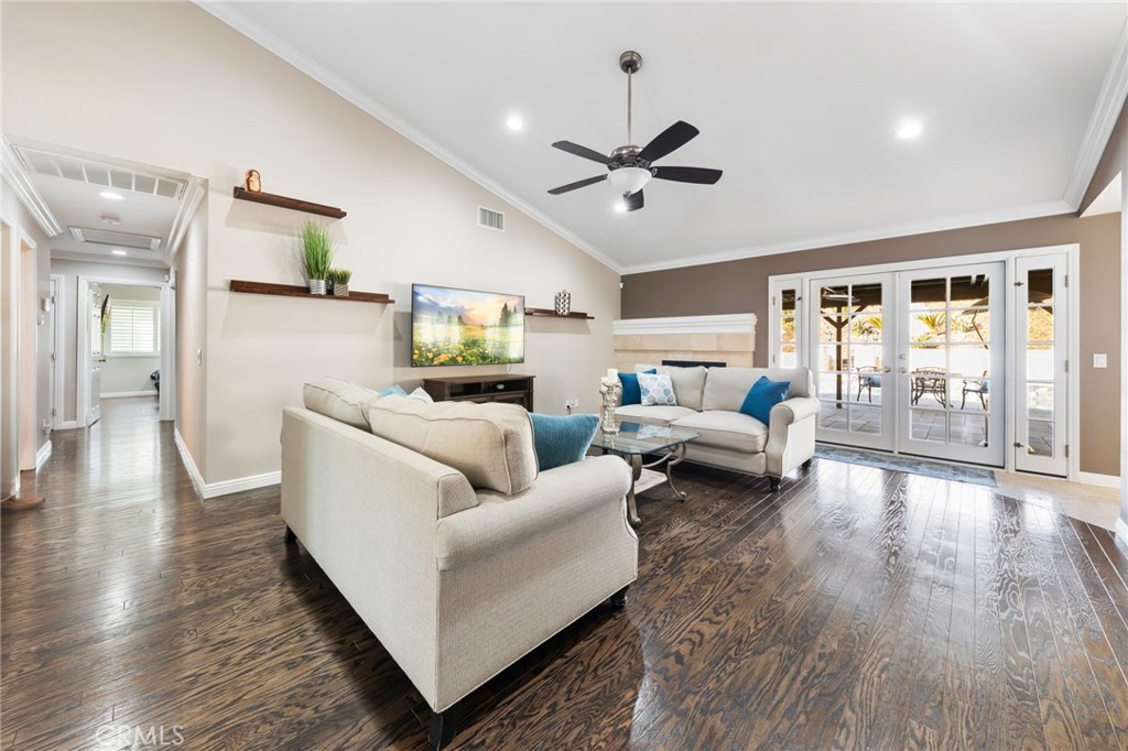 855 Cypress Drive Upland, CA 91784 - Photo 23 of 75