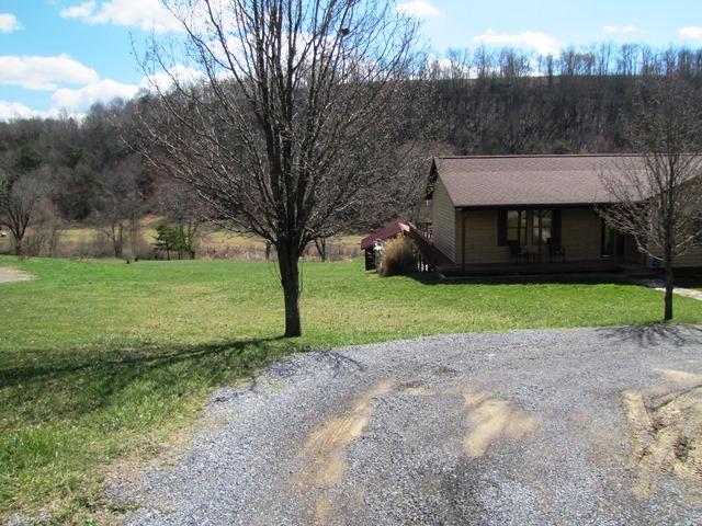 2325 Adair Road Peterstown, WV 24963 - Photo 24 of 34 Gallery Image 24