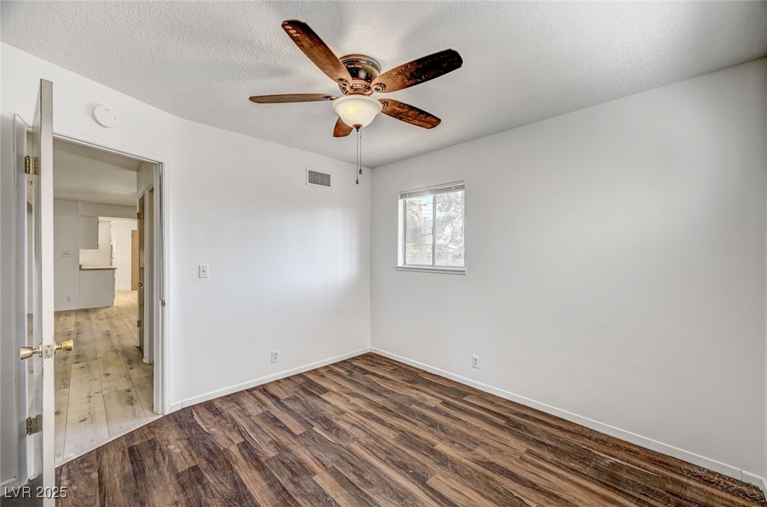 1516 Inverness Avenue Las Vegas, NV 89102 - Photo 27 of 46