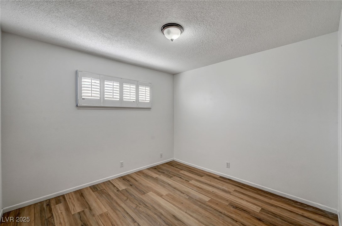 1516 Inverness Avenue Las Vegas, NV 89102 - Photo 29 of 46