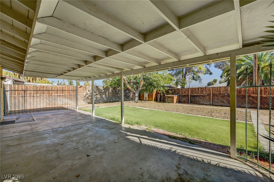 1516 Inverness Avenue Las Vegas, NV 89102 - Photo 38 of 46