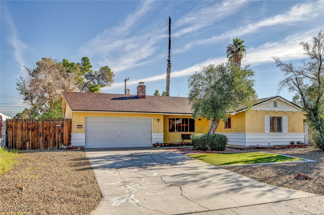 1516 Inverness Avenue Las Vegas, NV 89102 - Photo 4 of 46