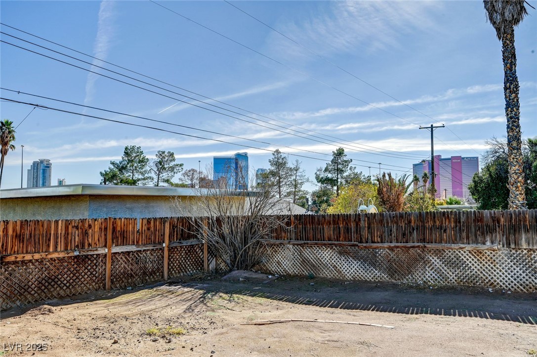 1516 Inverness Avenue Las Vegas, NV 89102 - Photo 46 of 46