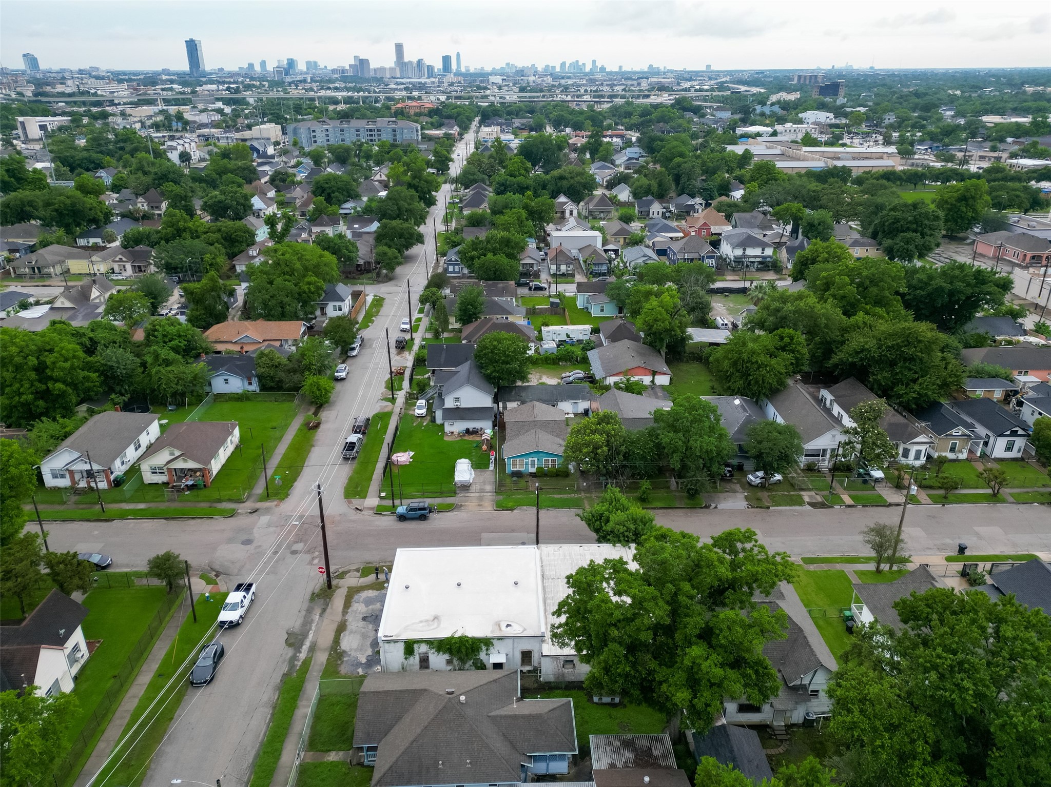 2102 Common Street Houston, TX 77009 - Photo 19 of 22