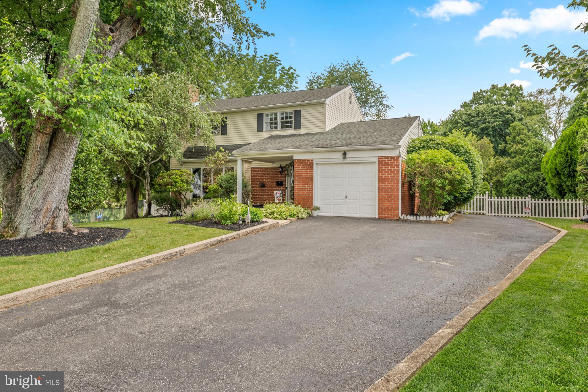 217 Hemlock Lane Springfield, PA 19064 - Photo 45 of 47