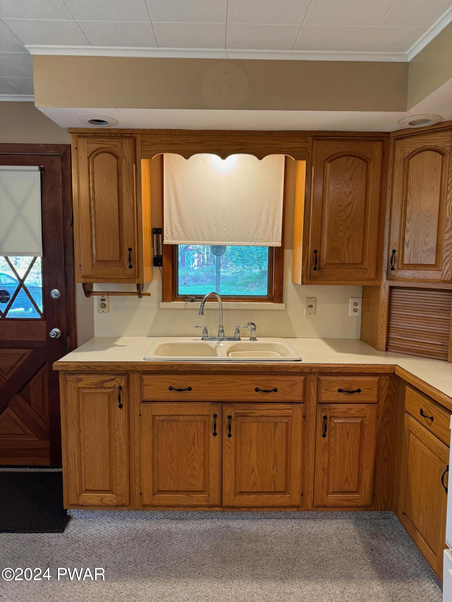 454 O'Connell Road Waymart, PA 18472 - Photo 5 of 29