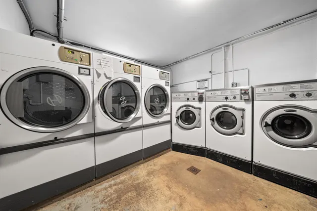 $1,750 | 34 East 32nd Street, Unit B5, Bayonne, NJ 07002