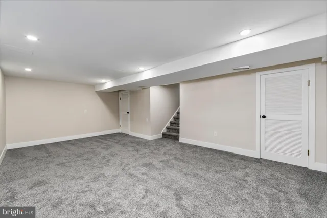 a view of empty room