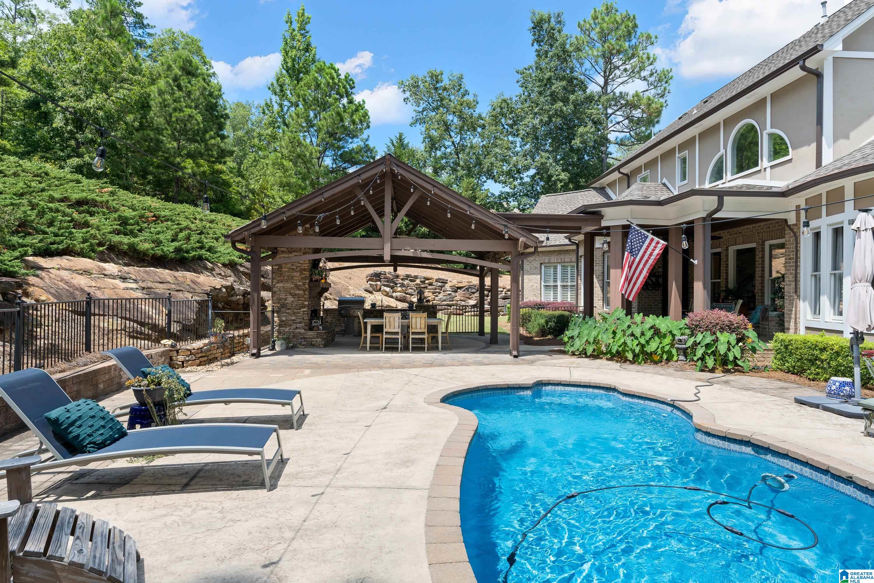 2035 Springhill Court Birmingham, AL 35242 - Photo 34 of 45