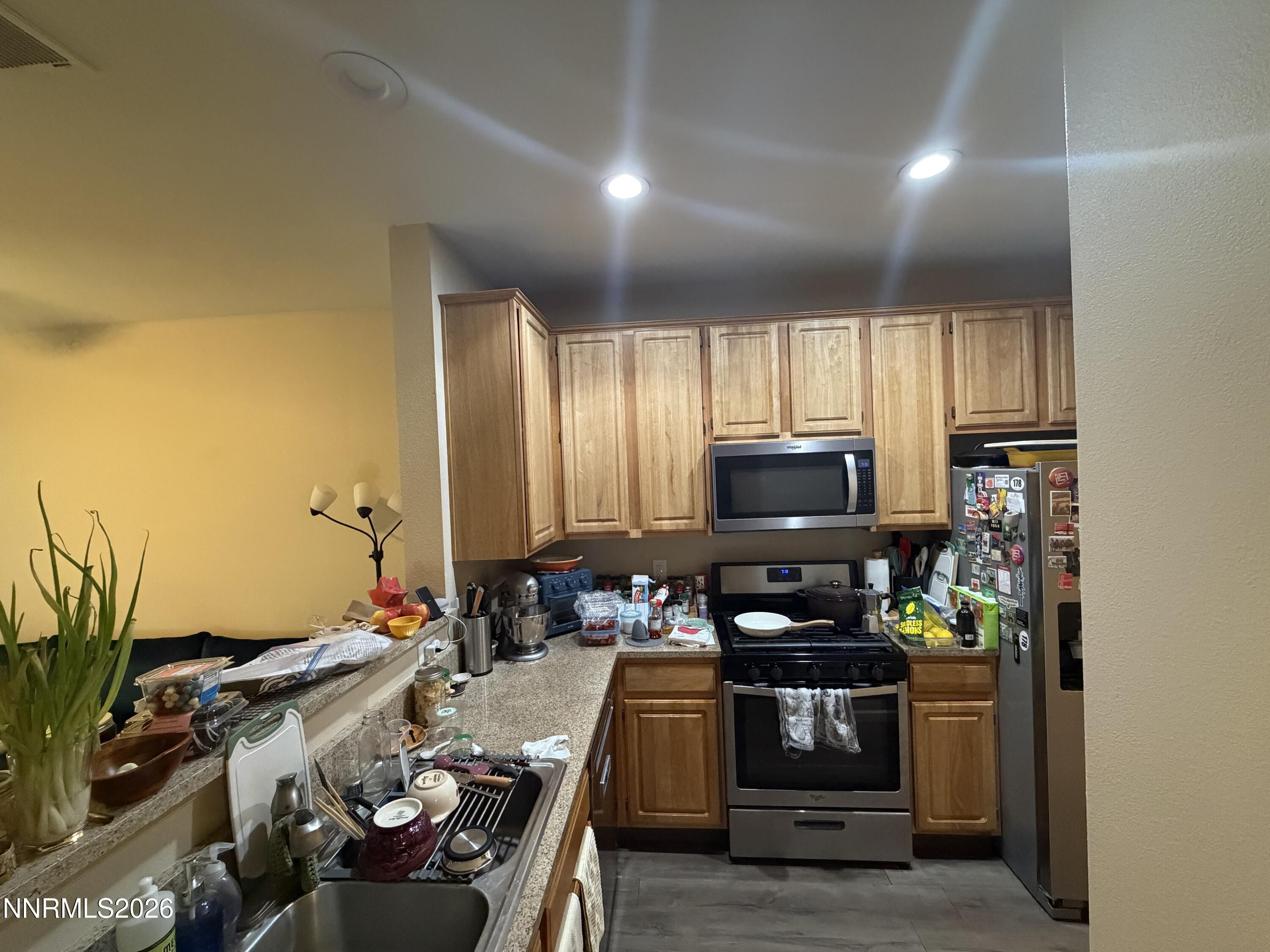 900 South Meadows Parkway, Unit 1723 Reno, NV 89521 - Photo 8 of 12 900 S Meadows Kitchen 1