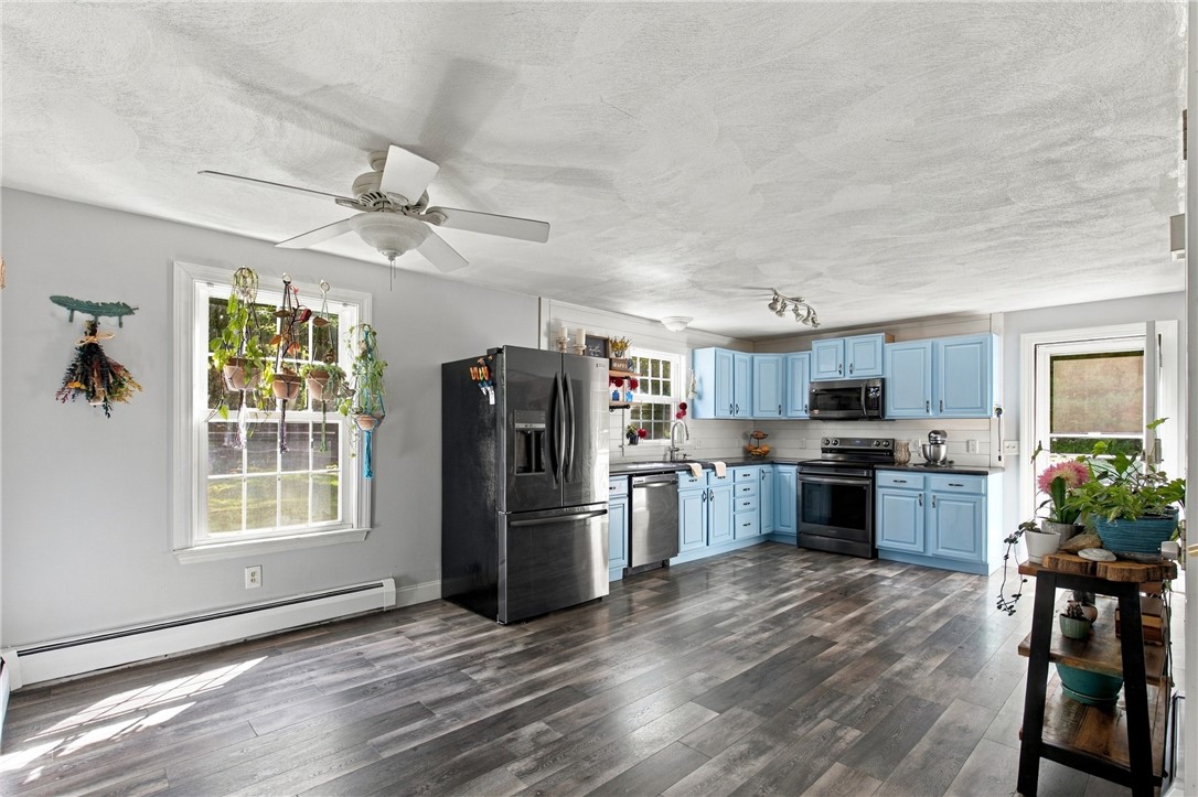 253 Old Coach Road Charlestown, RI 02813 - Photo 7 of 27 Gallery Image 7