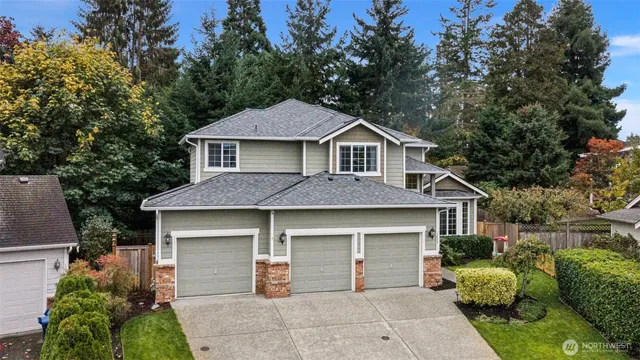 $1,075,000 | 1233 160th Street Southwest, Lynnwood, WA 98087