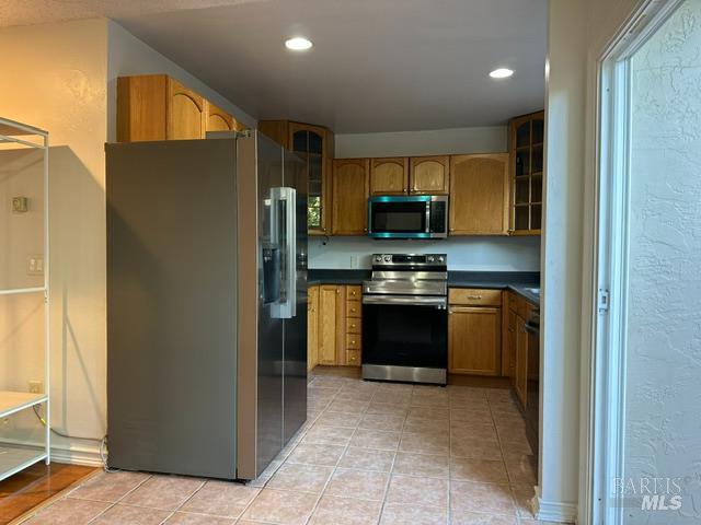 1733 Las Pravadas Court Santa Rosa, CA 95409 - Photo 10 of 38
