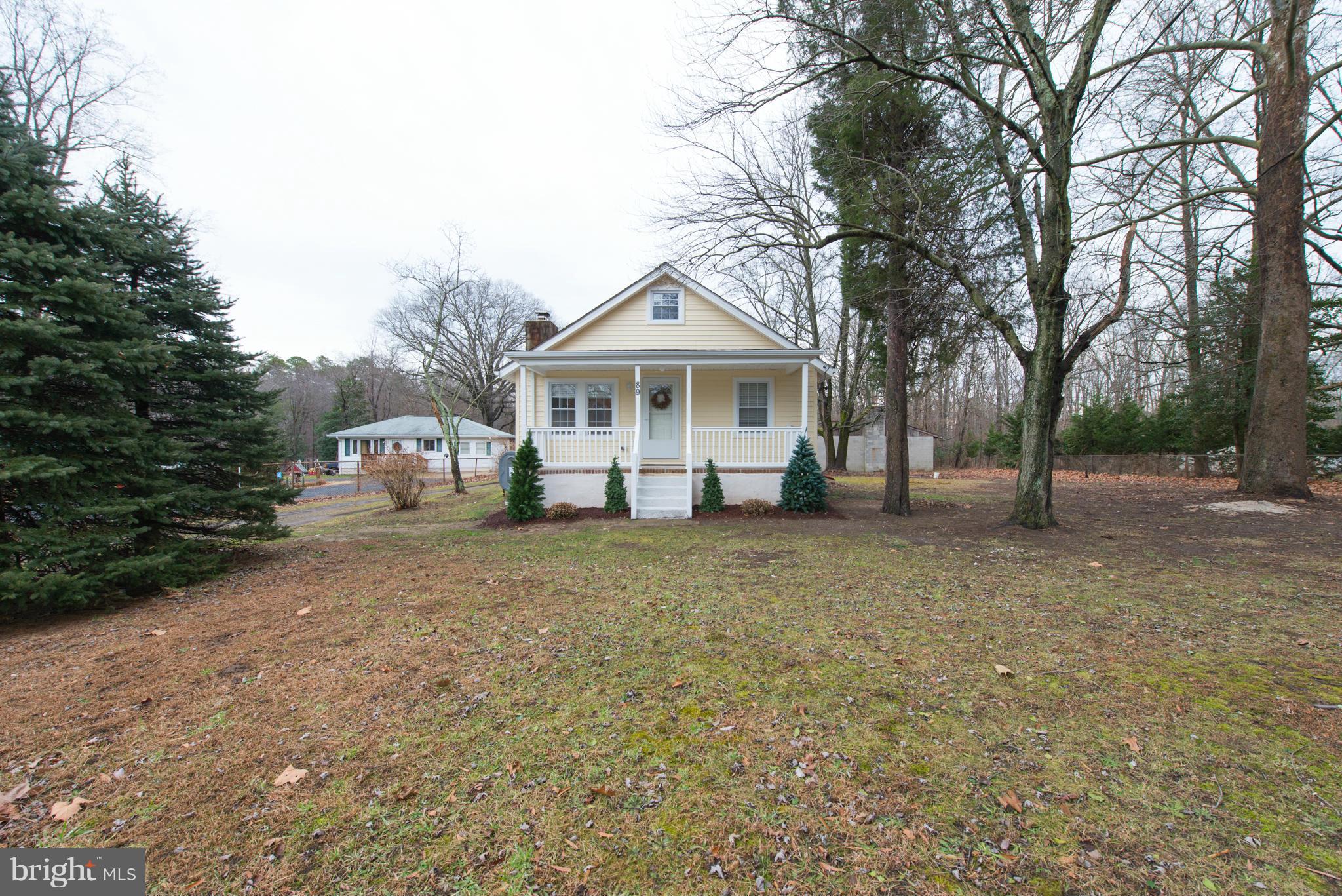 89 Gambrills Road Severn, MD 21144 - Photo 19 of 25 Spacious Front Yard