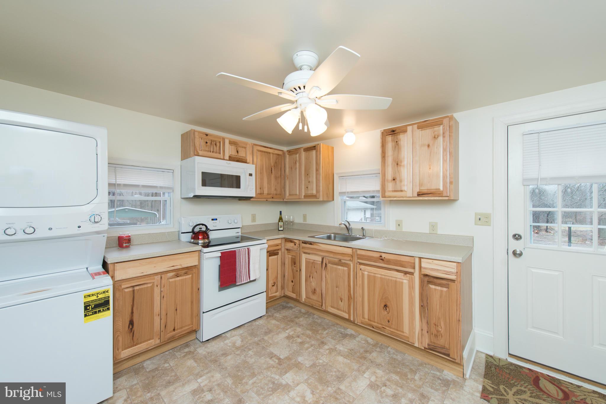 89 Gambrills Road Severn, MD 21144 - Photo 6 of 25 All appliances are included!