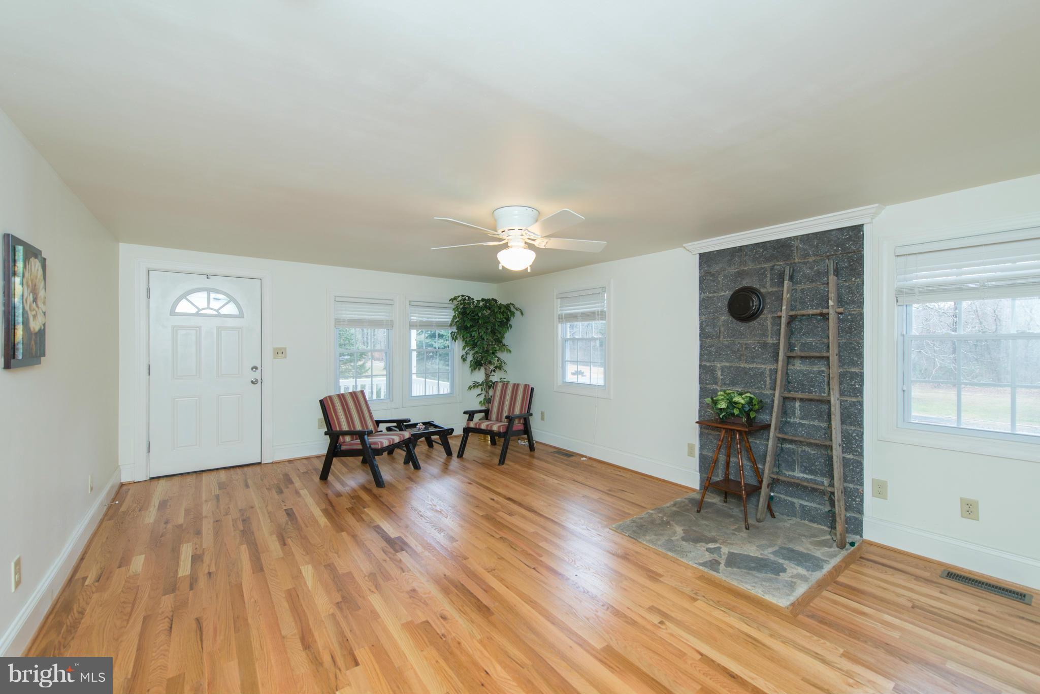 89 Gambrills Road Severn, MD 21144 - Photo 8 of 25 Beautiful Flooring in the Living Room