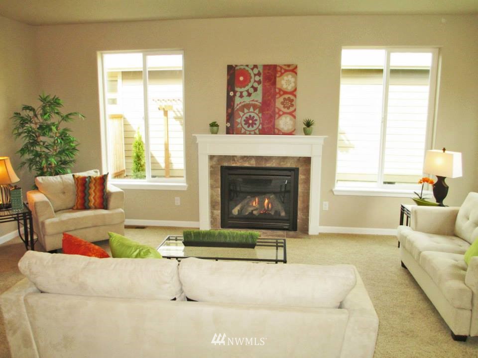 4545 Rochelle Street Southeast Lacey, WA 98503 - Photo 7 of 25 Gallery Image 7