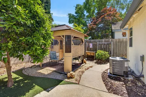 $525,000 | 6496 Aspen Gardens Way, Citrus Heights, CA 95621